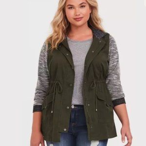 Size 6 Torrid Mixed Media Anorak Jacket